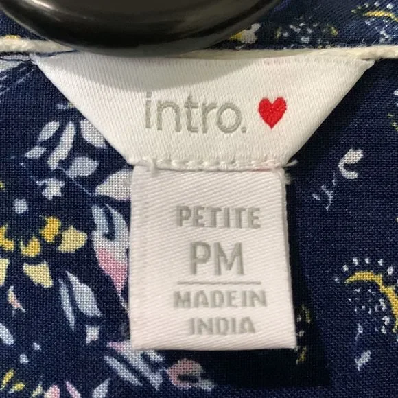 Intro PM Long Sleeve Button down blouse navy and white pattern - Picture 2 of 4